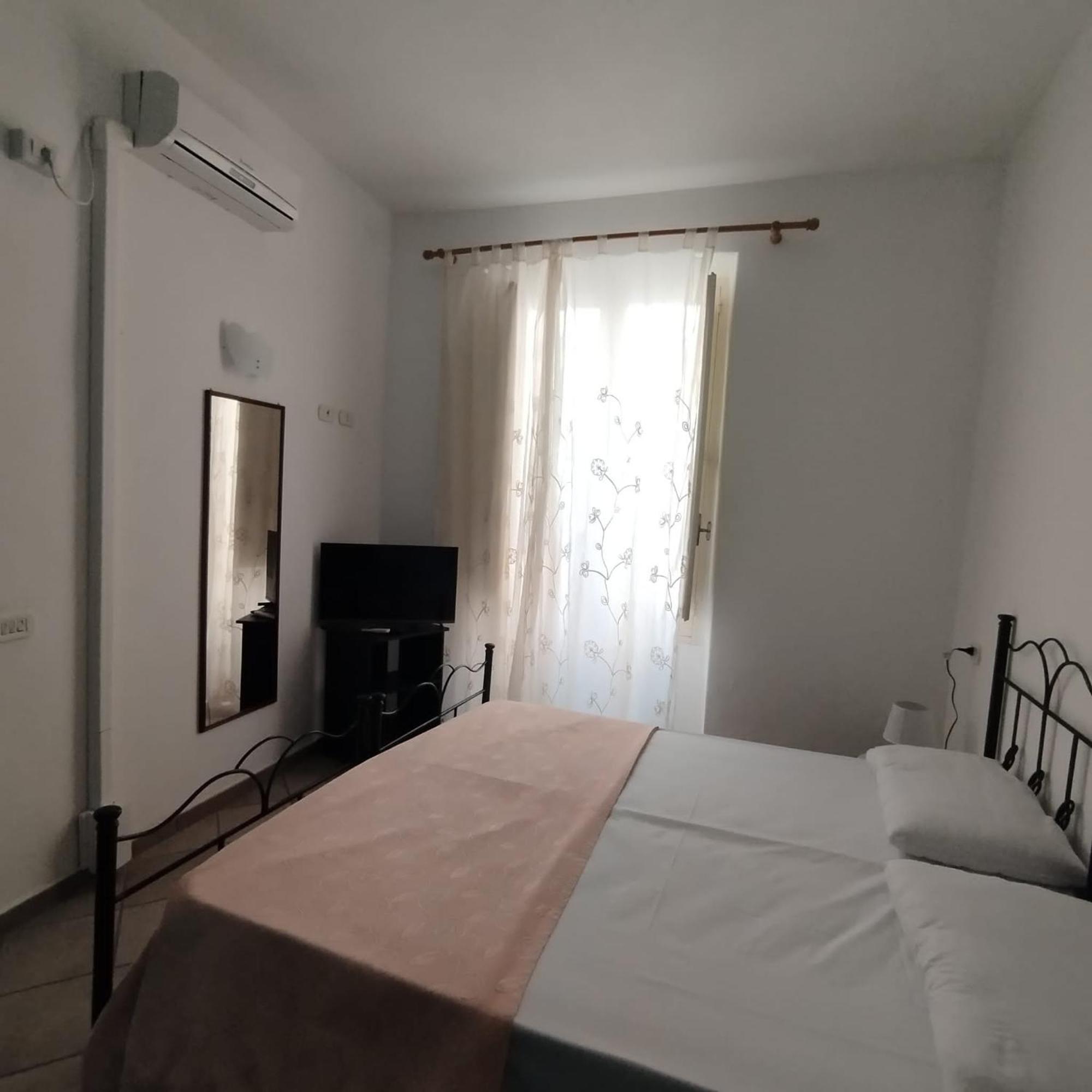 Aparthotel Kallistos &